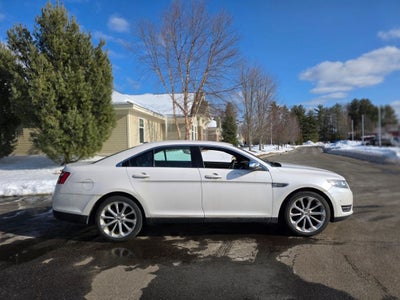2017 Ford Taurus Limited