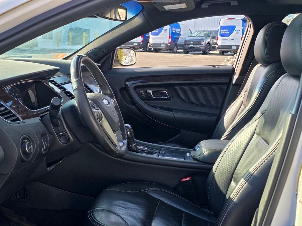 2017 Ford Taurus Limited