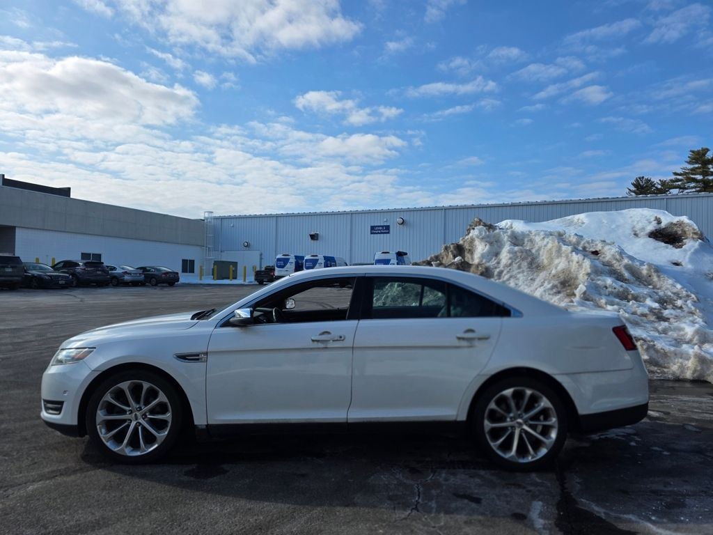 2017 Ford Taurus Limited