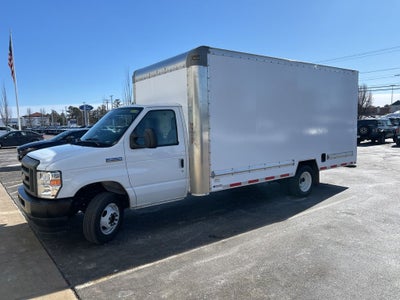 2024 Ford E-350SD Base Cutaway