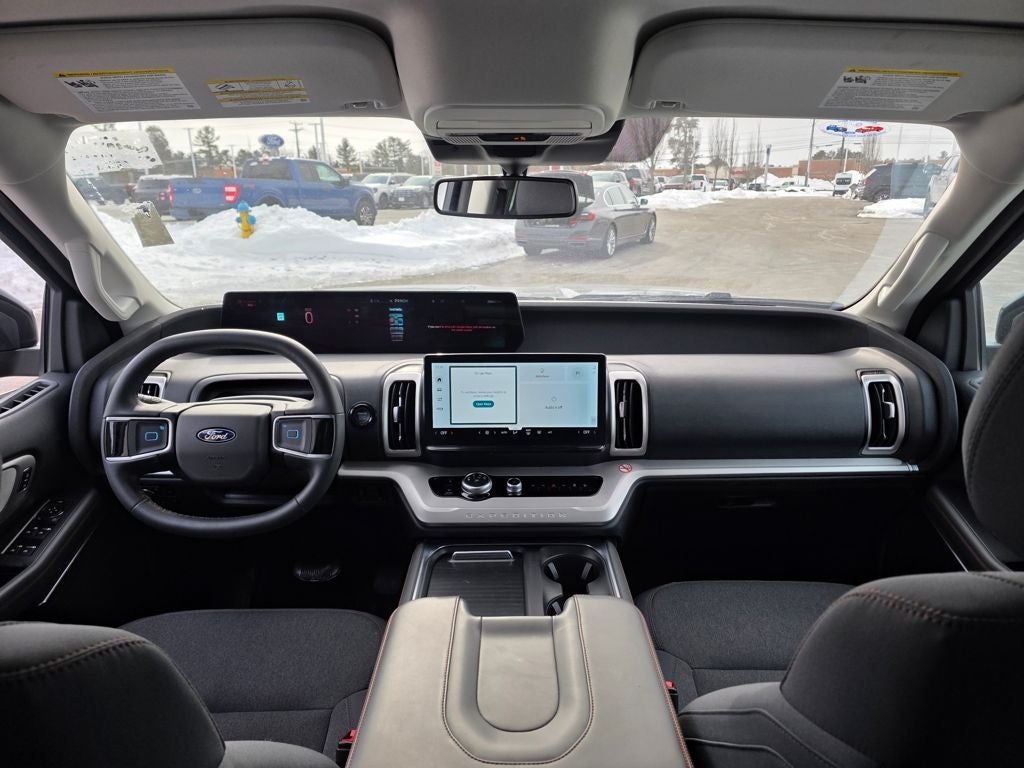 2025 Ford Expedition Max Active