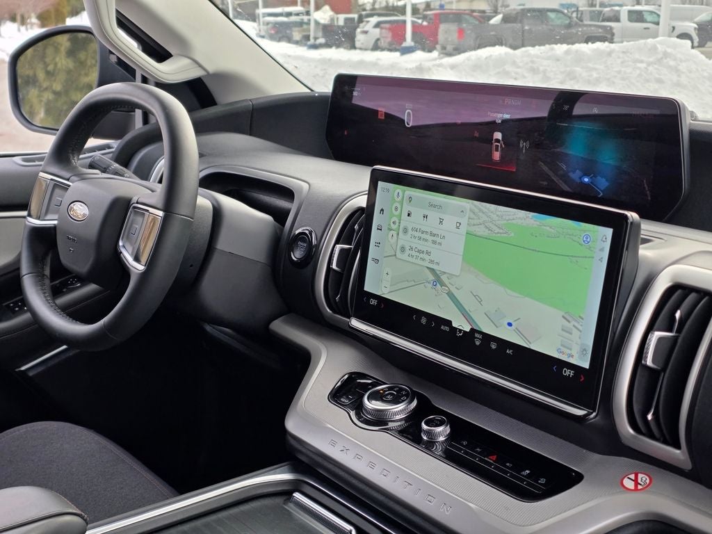 2025 Ford Expedition Max Active