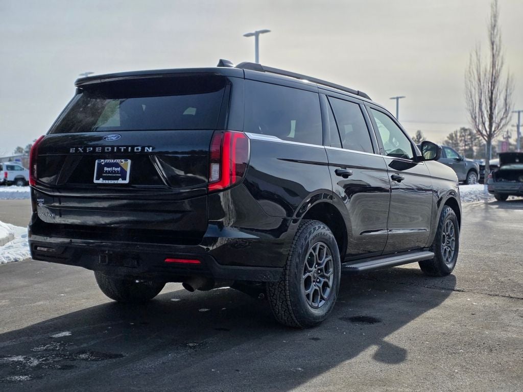 2025 Ford Expedition Active
