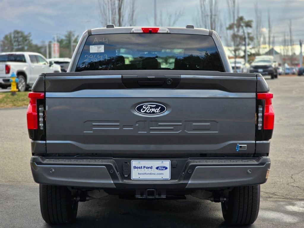 2025 Ford F-150 Lightning Flash