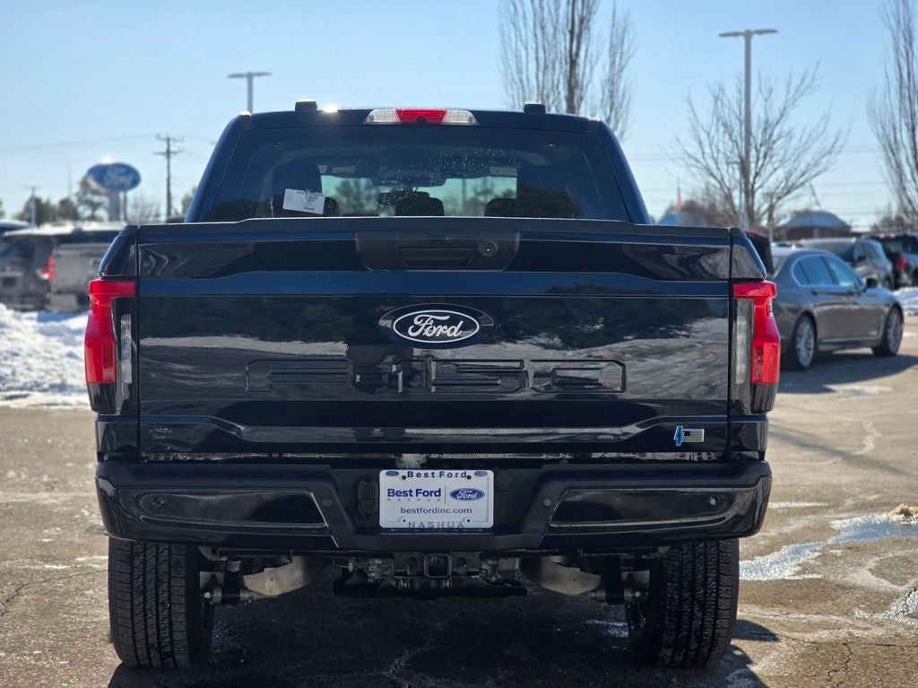 2025 Ford F-150 Lightning Flash