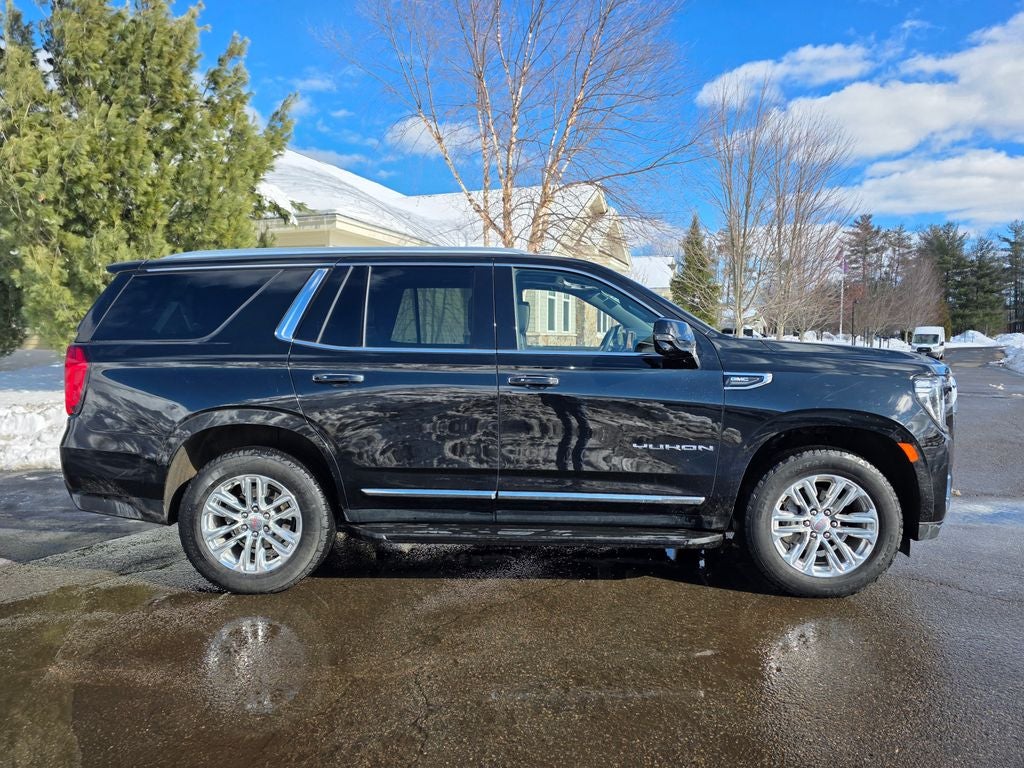 2023 GMC Yukon SLT