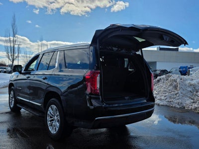 2023 GMC Yukon SLT