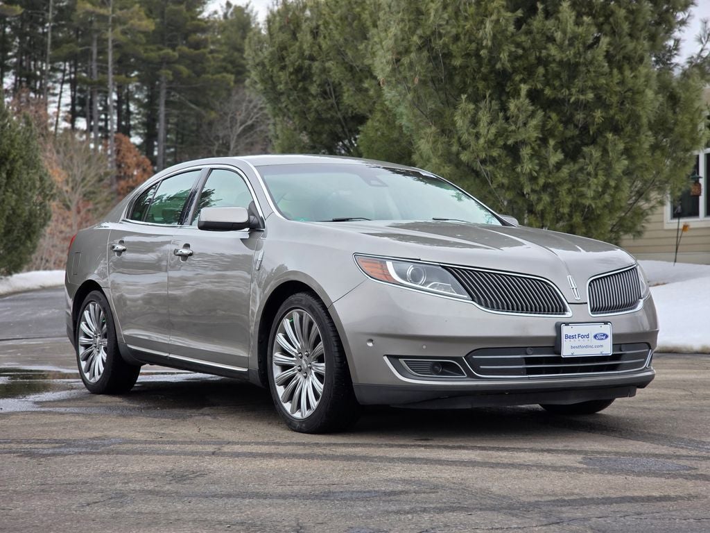 2016 Lincoln MKS Base