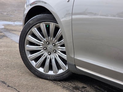 2016 Lincoln MKS Base