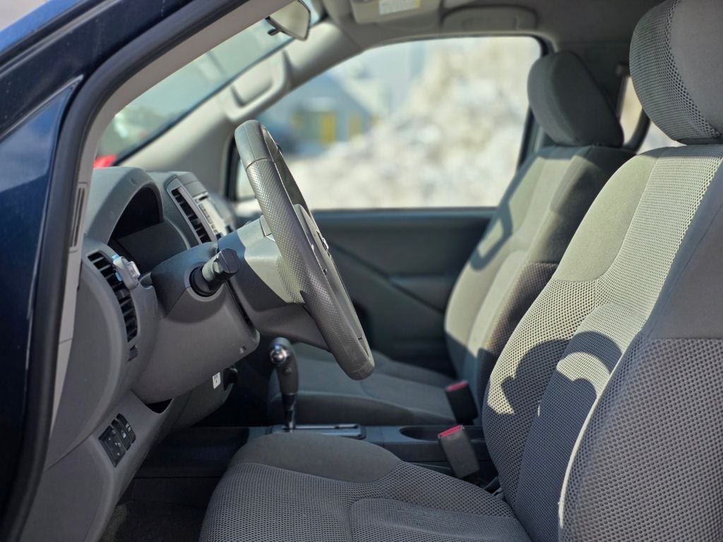 2017 Nissan Frontier SV