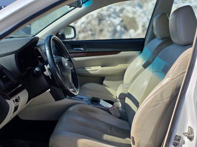 2013 Subaru Legacy 2.5i Limited