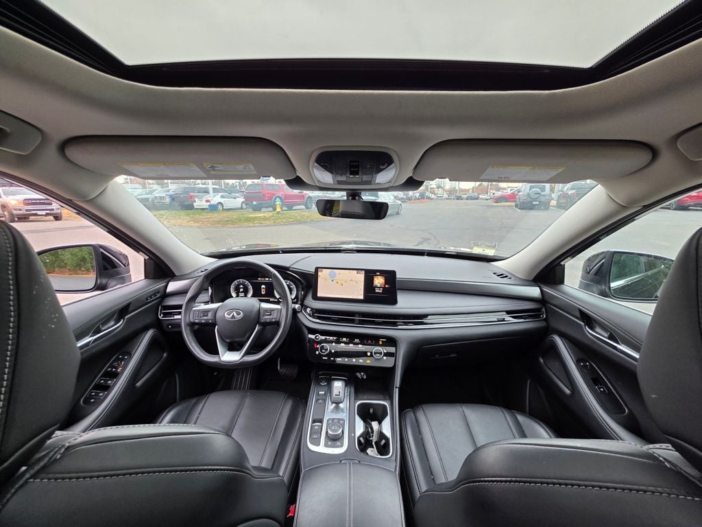 2023 INFINITI QX60 LUXE