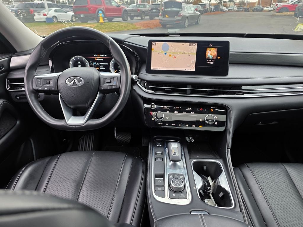 2023 INFINITI QX60 LUXE