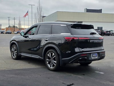 2023 INFINITI QX60 LUXE