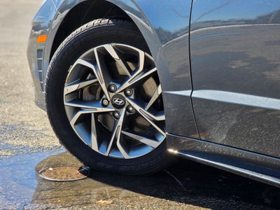 2022 Hyundai Sonata SEL