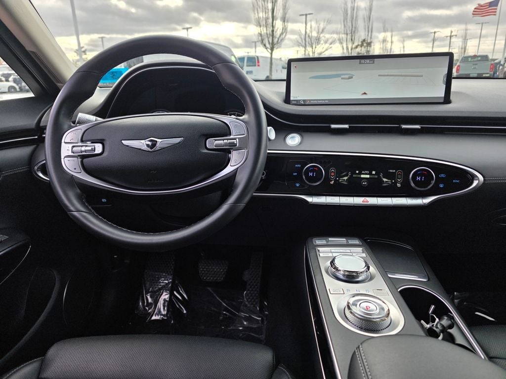 2025 Genesis GV70 2.5T